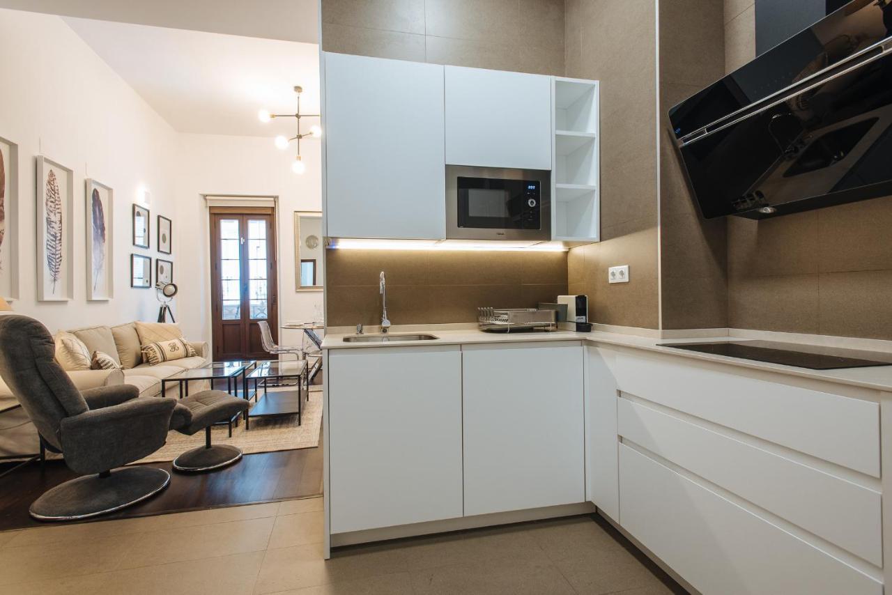Apartamento Puerta Real - Free Parking เซบีญา ภายนอก รูปภาพ