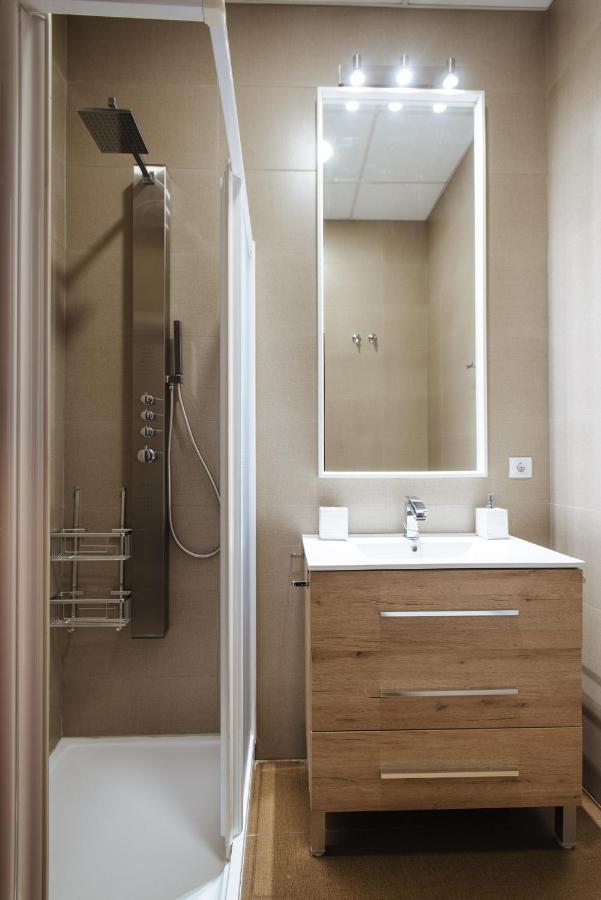Apartamento Puerta Real - Free Parking เซบีญา ภายนอก รูปภาพ