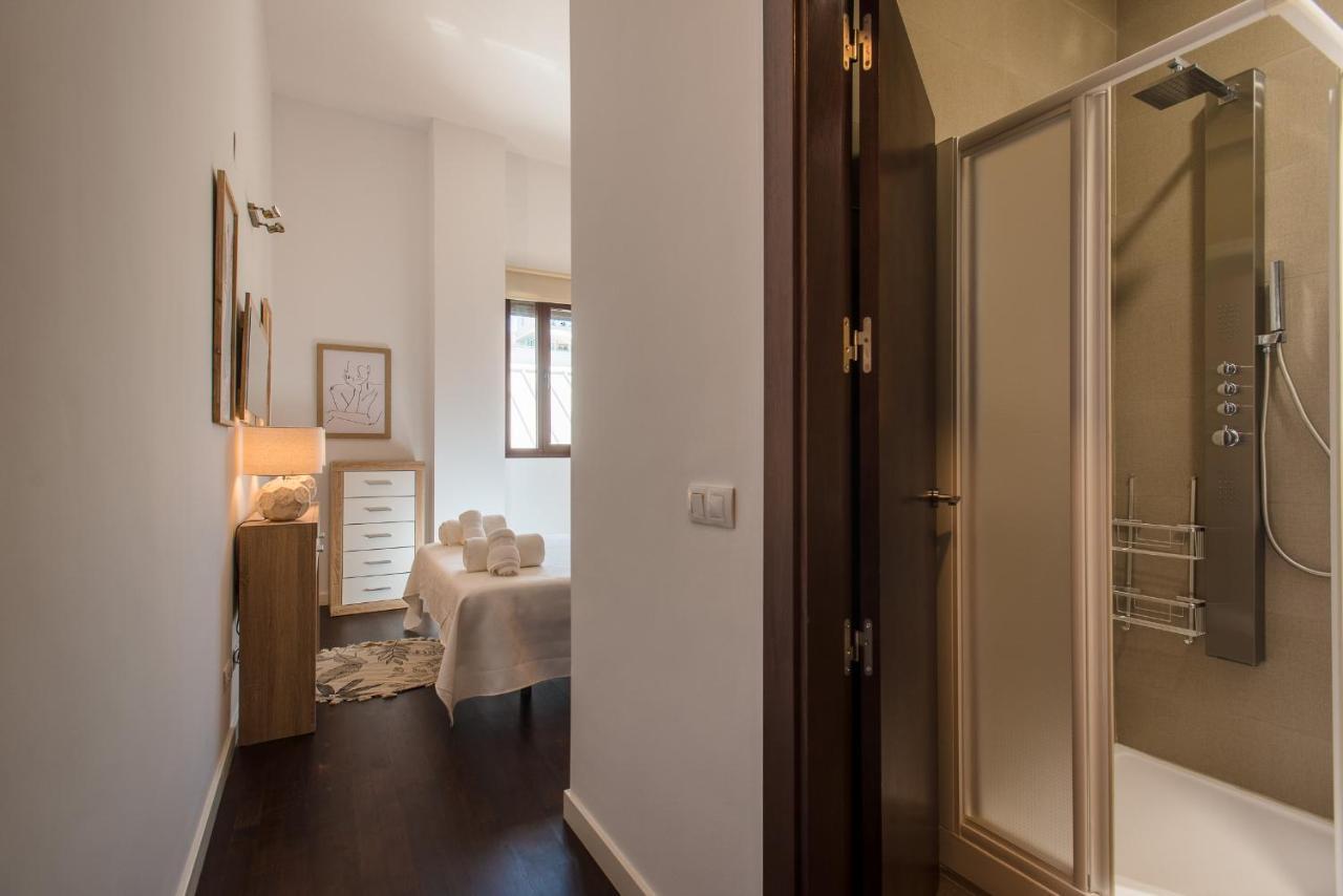 Apartamento Puerta Real - Free Parking เซบีญา ภายนอก รูปภาพ